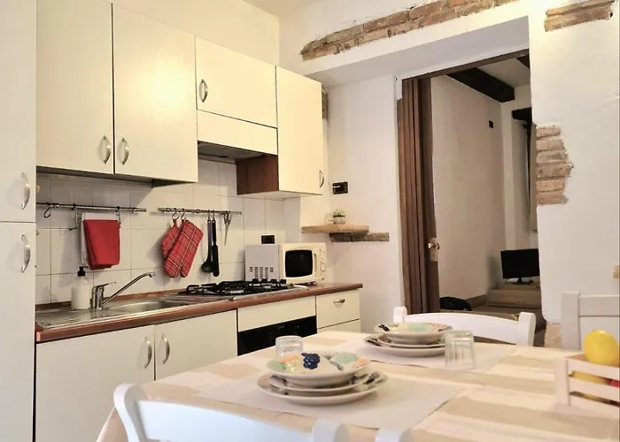 Dimora Castelvecchio Ai Salvi - Storico Nel Cuore Di Con Parcheggi Su Richiesta Διαμέρισμα *