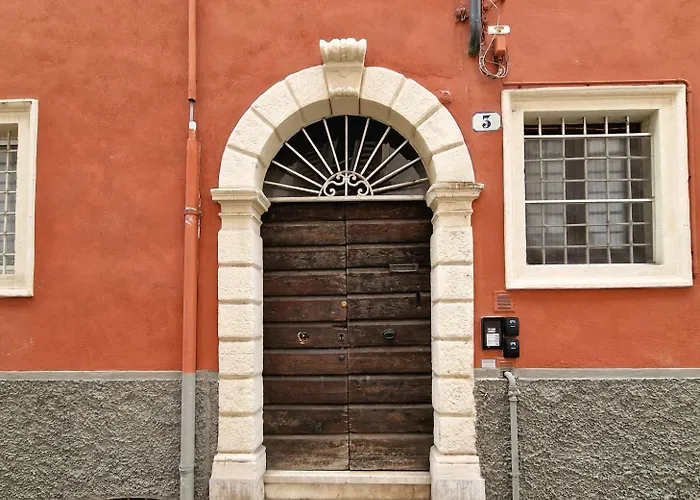 Dimora Castelvecchio Ai Salvi - Storico Nel Cuore Di Con Parcheggi Su Richiesta Διαμέρισμα *